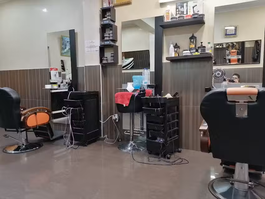 Peluquer&iacute;a Majid