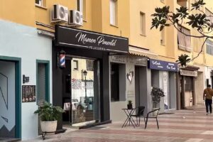 Peluquería Mamen Pimentel / Barbershop