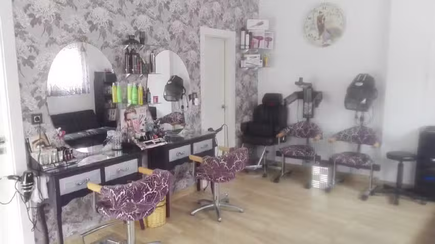 Peluqueria Marisa M.G.