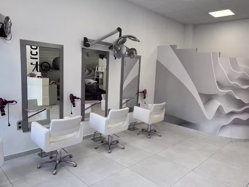 Peluquer&iacute;a MATICES & Estilistas