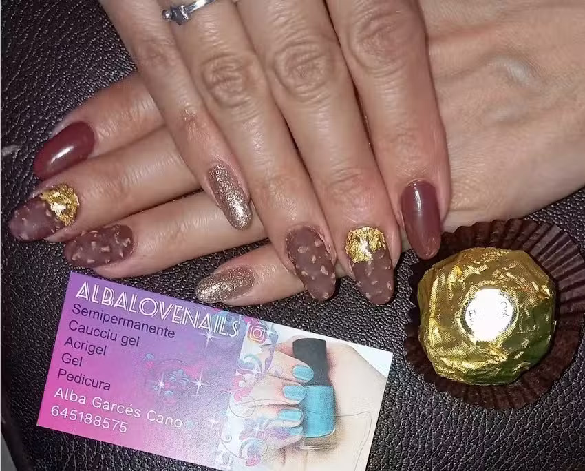 PELUQUERIA MAYLOOK