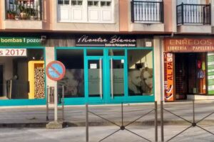 Peluquería Montse Blanco