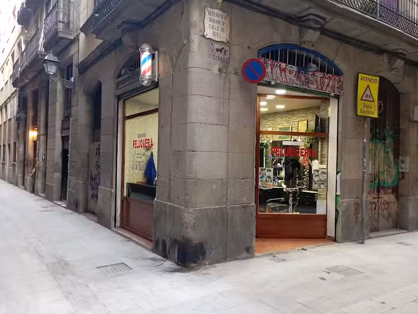 PELUQUERIA NADEEM IQBAL