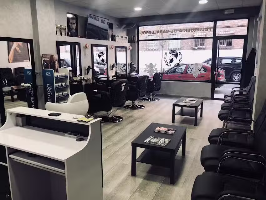 Peluquería Piramides J&F
