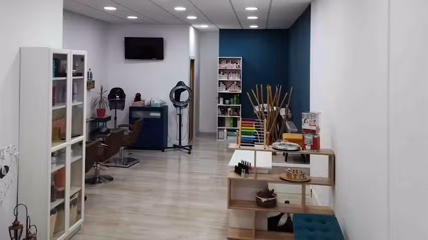 Peluquer&iacute;a Piu Bella