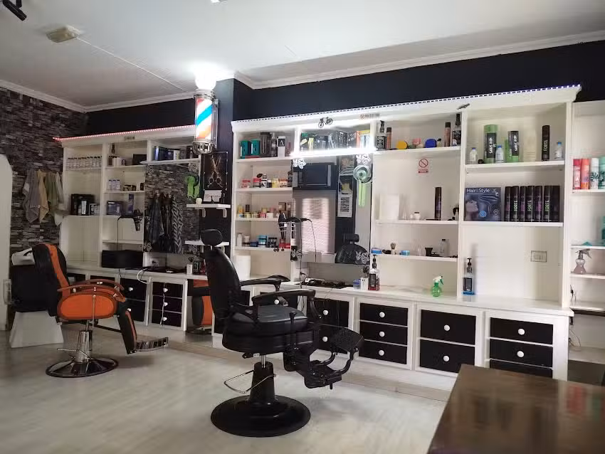 peluquería said