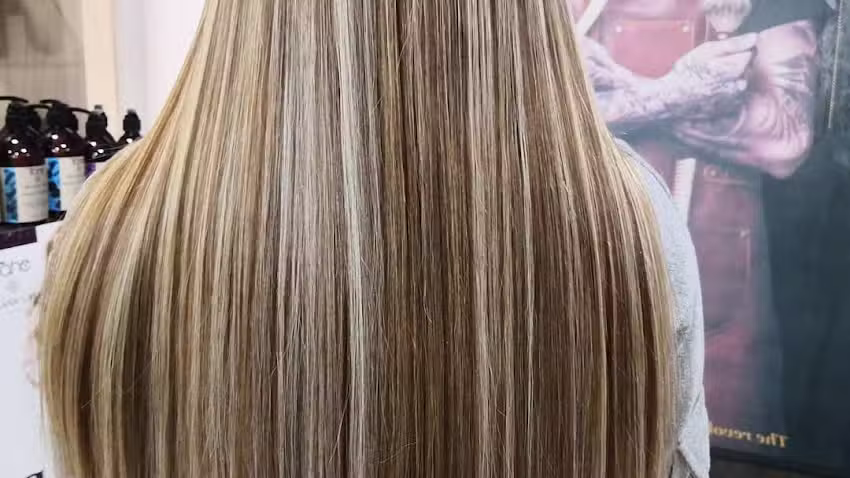 Peluquer&iacute;a sal&oacute;n de belleza Brushing