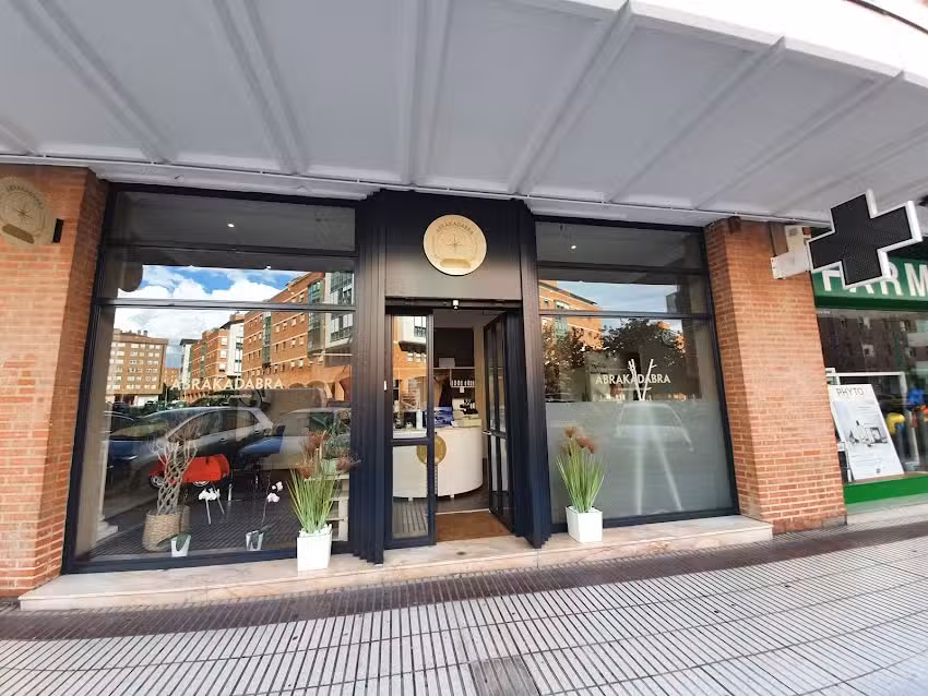 PELUQUERIA SALUDABLE ABRAKADABRA