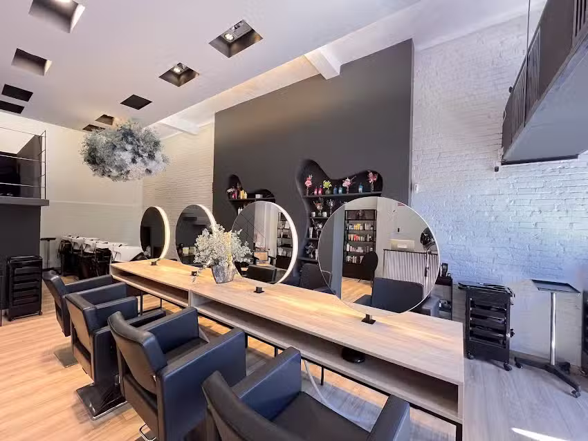 Peluquer&iacute;a Selvaje | Expertos Balayages & Babylights | Burgos