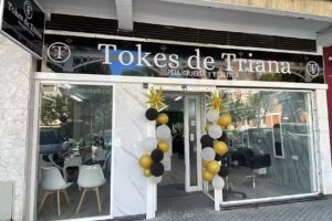 Peluqueria Tokes De Triana