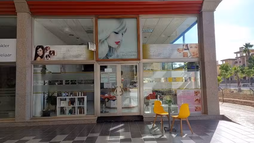 Peluquer&iacute;a To&ntilde;y