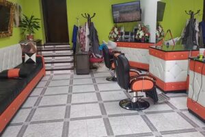 Peluqueria Tres Tijeras