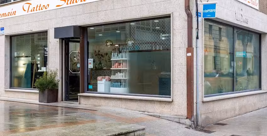 Peluquer&iacute;a U&ntilde;as Alba Santos Centro de Belleza