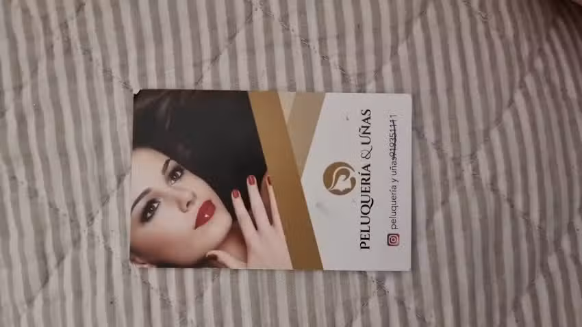Peluquería & uñas