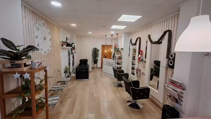️ ️ Peluqueria Unisex Estilistas Renove ️ ️
