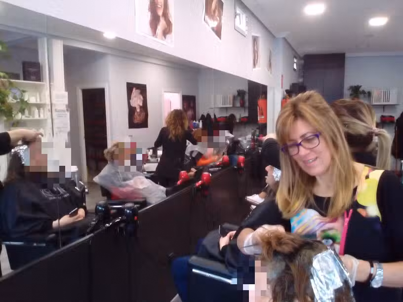 Peluquer&iacute;a Unisex Guper Estilistas