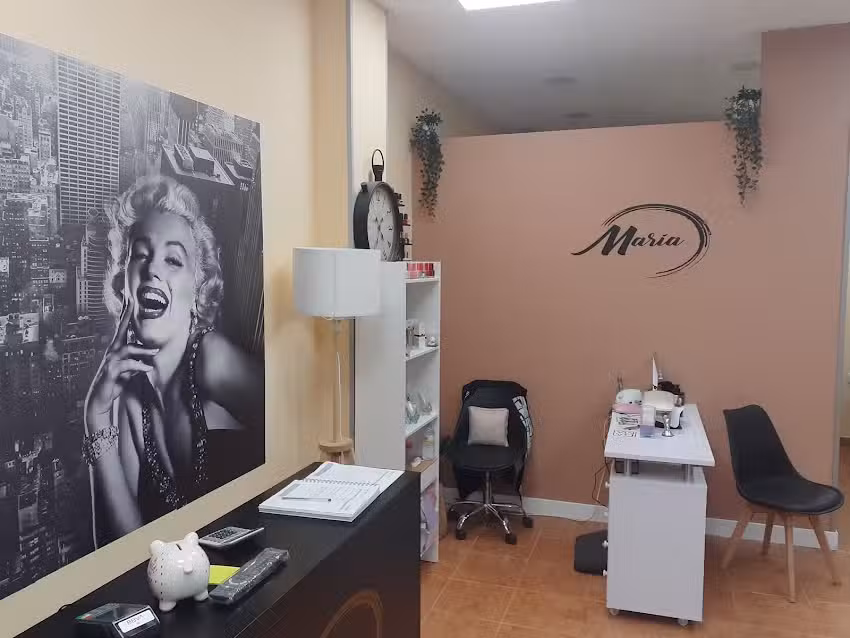 Peluquer&iacute;a Unisex Mar&iacute;a