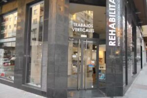 Peluquería unisex Volver