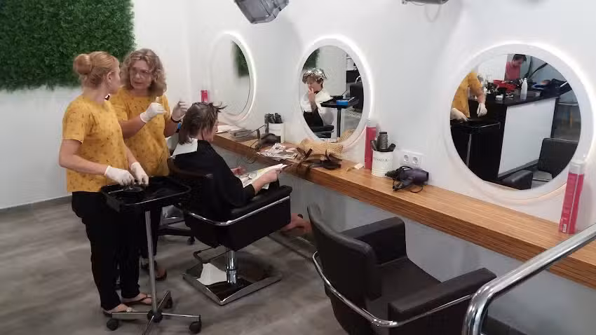 Peluquer&iacute;a Vicen Buhigues