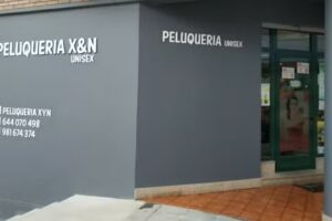 PELUQUERIA X&N