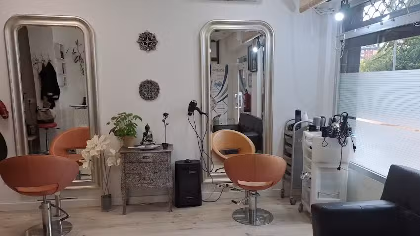 Peluquer&iacute;a y Est&eacute;tica Ananda &ndash; C&aacute;ceres