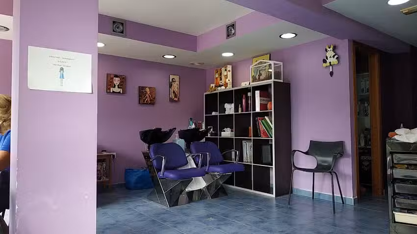 Peluquer&iacute;a y Est&eacute;tica Anuk