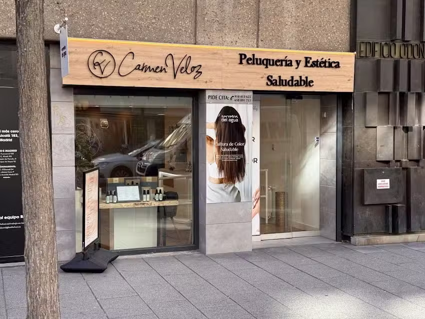 Peluquer&iacute;a y Est&eacute;tica Carmen Veloz by Secretos del Agua