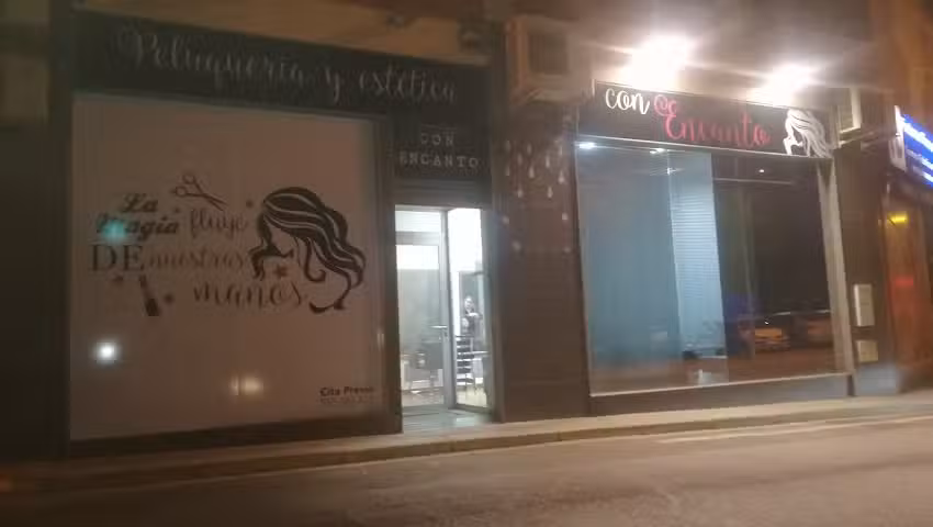 Peluquer&iacute;a y est&eacute;tica Con Encanto