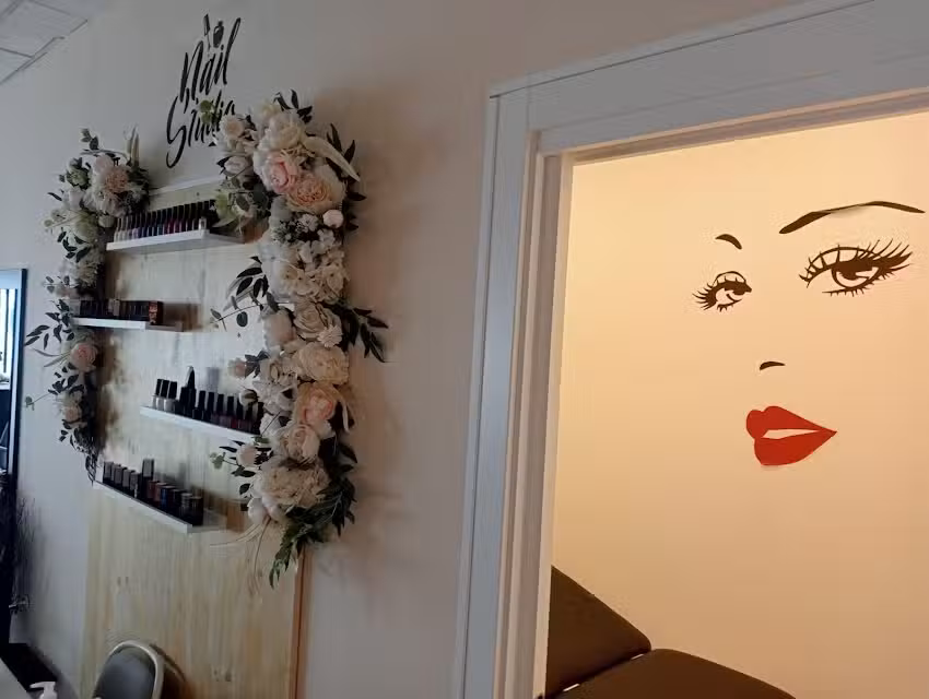Peluquer&iacute;a y Est&eacute;tica El sal&oacute;n de Yassmine