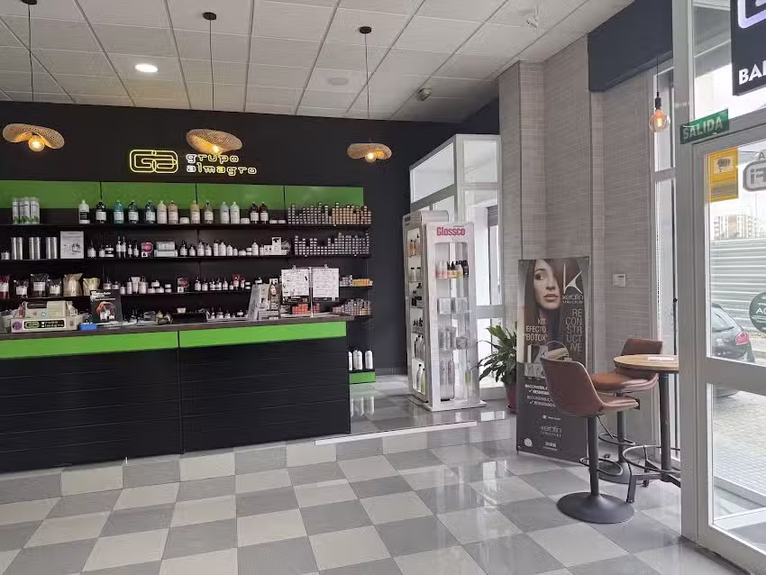 Peluquer&iacute;a y Est&eacute;tica en M&aacute;laga &ndash; Grupo Almagro