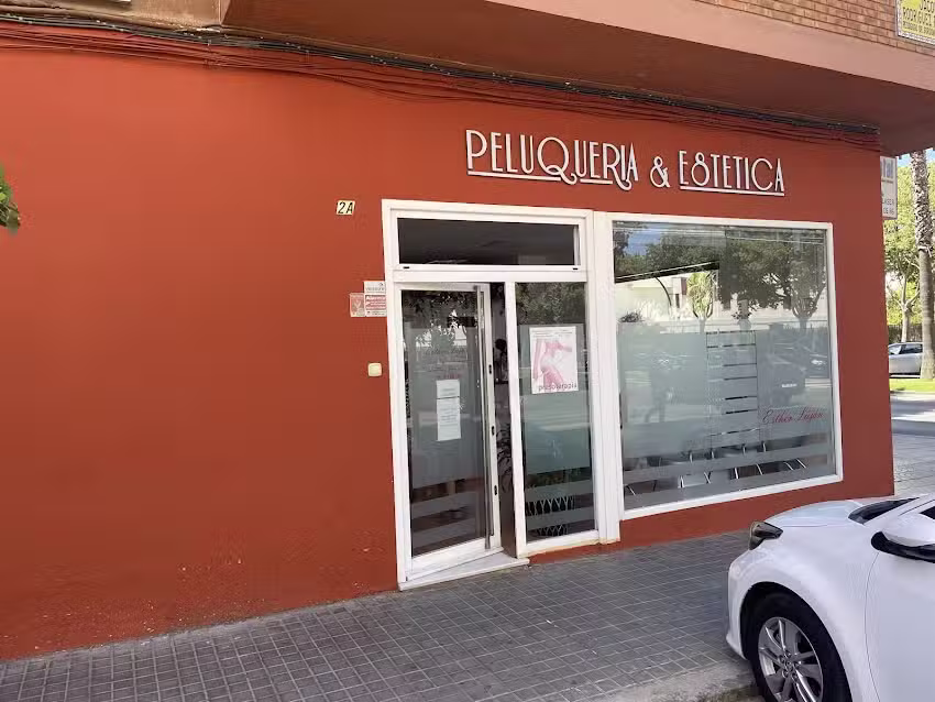 Peluquer&iacute;a y Est&eacute;tica Esther Luj&aacute;n