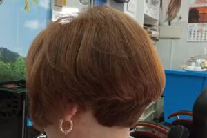 Peluqueria y estetica hombre y mujer Aurora B