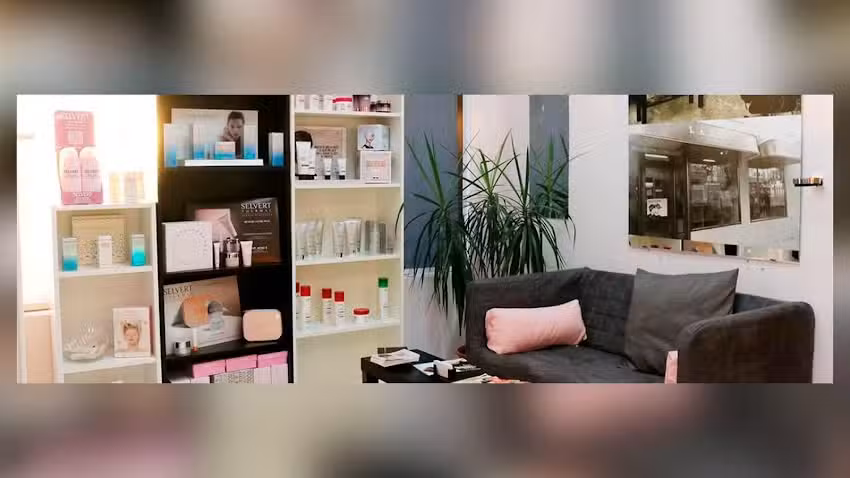 Peluquer&iacute;a y Est&eacute;tica Laris