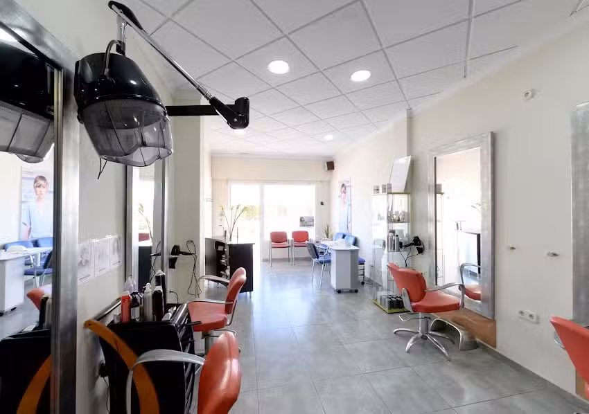 Peluquer&iacute;a y Est&eacute;tica Maheva