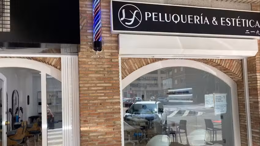 Peluquería y estéticaLx