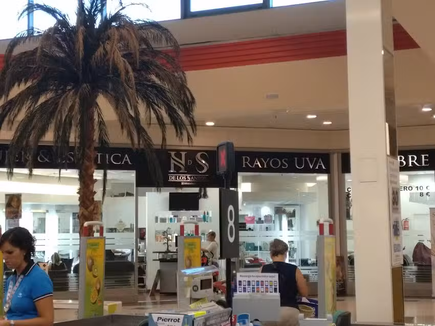 Peluquer&iacute;a y sal&oacute;n de belleza hermanas De los Santos