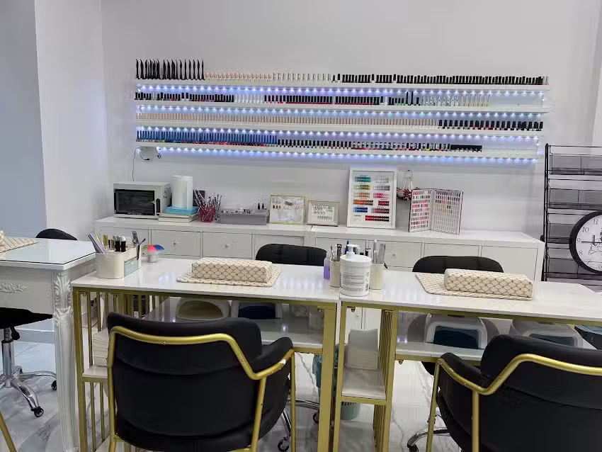 Peluqueria y u&ntilde;as