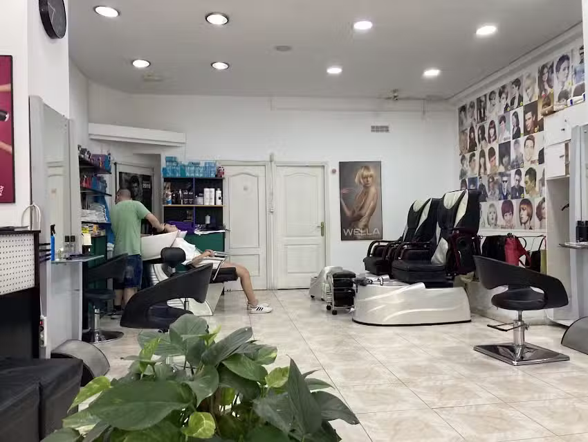 Peluqueria y U&ntilde;as Liang Xuan