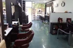 PELUQUERÍA YOUSEF