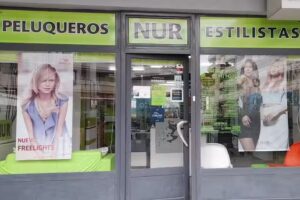 Peluqueros Nur Estilistas