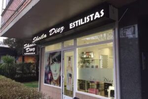 PELUQUEROS SHEILA DIEZ