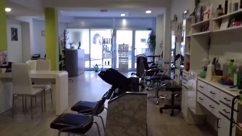 Perruqueria MF