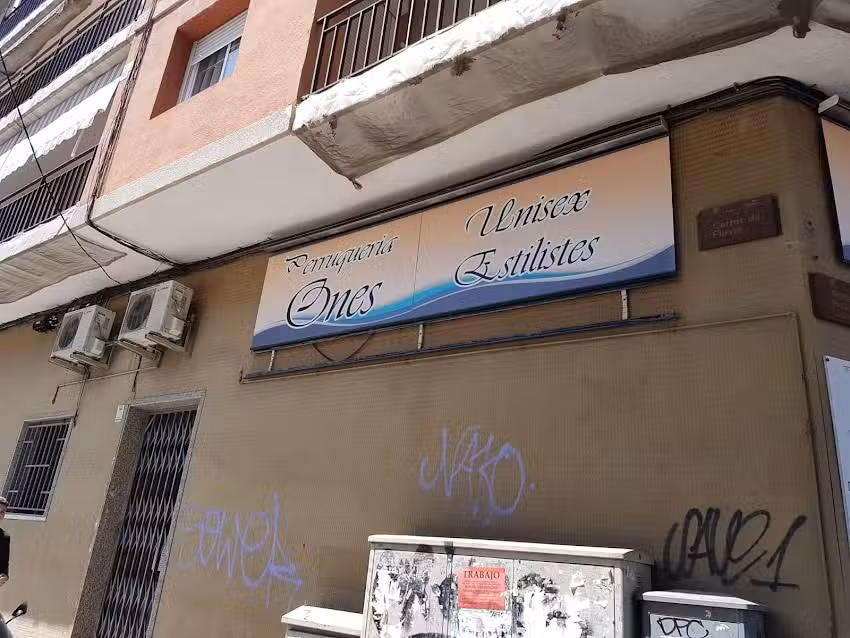Perruqueria Ones