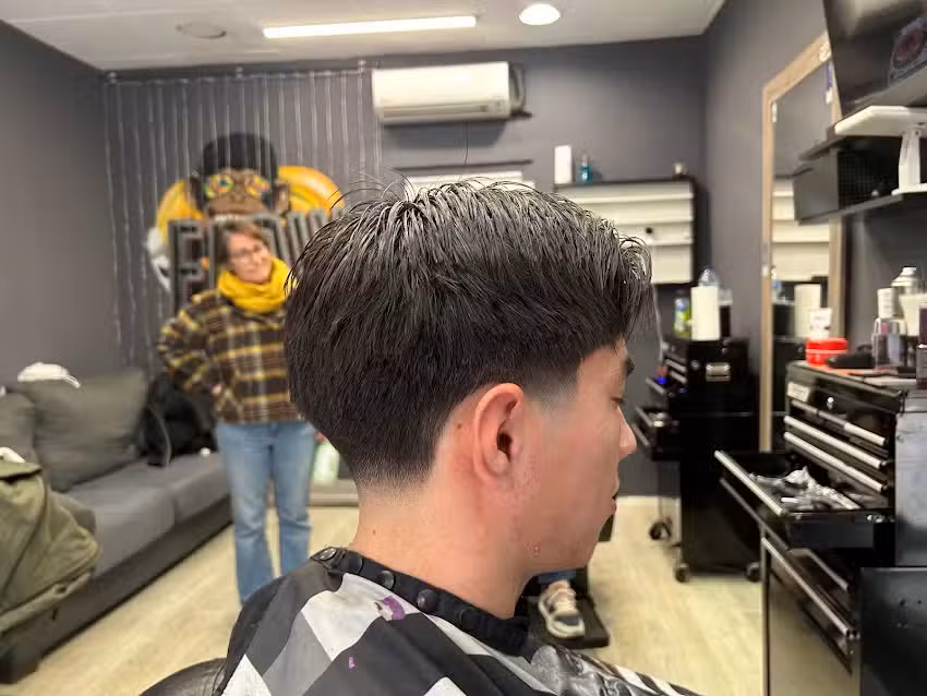 Poker barber