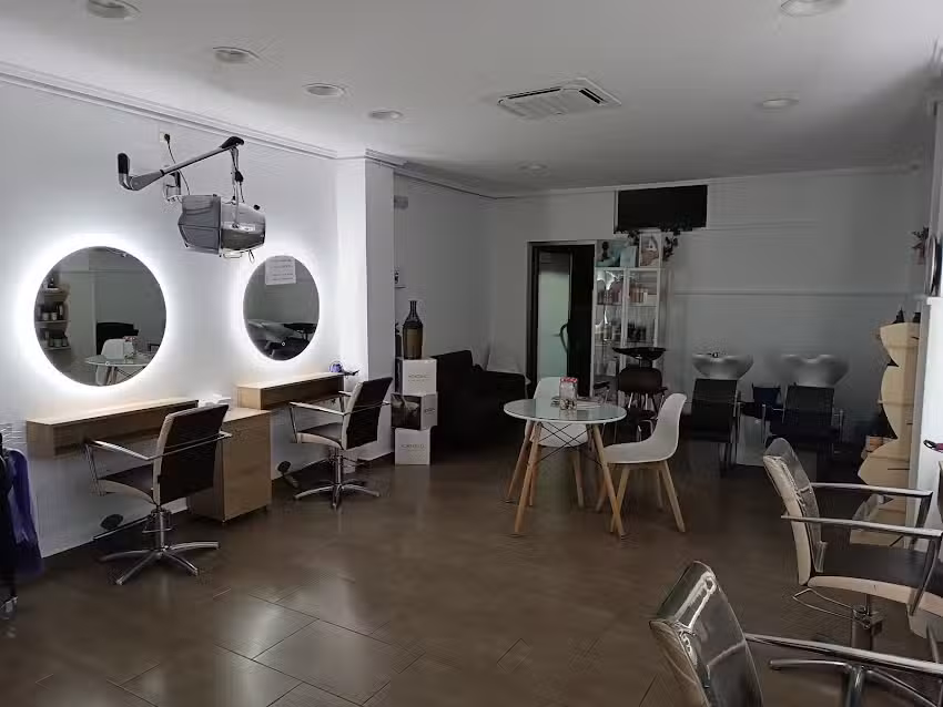 Presen Peluquer&iacute;a y Est&eacute;tica
