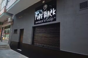 Pure Black Barber Studio