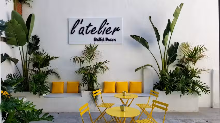 Raffel Pages Peluquer&iacute;a y Centro De Formaci&oacute;n