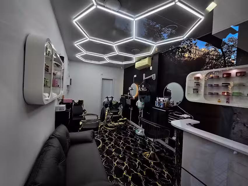 RamDomi.Barbers