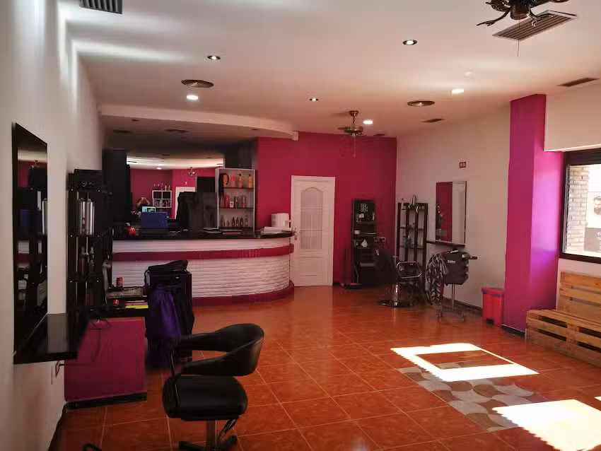 Rasgos Peluqueria Unisex (Teatinos &ndash; M&aacute;laga)