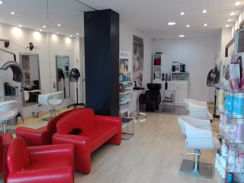 Reda´s Peluquería y Estética